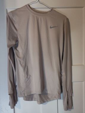 Nike Long Sleeve Tee in Light Pink with Gray Swoosh